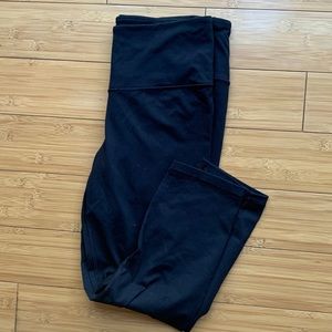 Victoria’s Secret Capri sport leggings